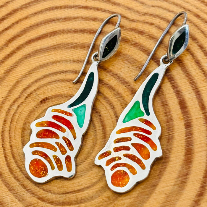 Heliconia Shampoo Earring