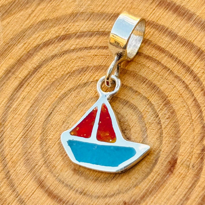 Berloque Toy of Miriti, Enameled Boat